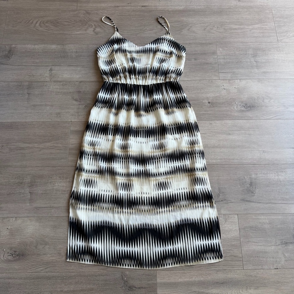 Vince Camuto ikat midi dress - size small